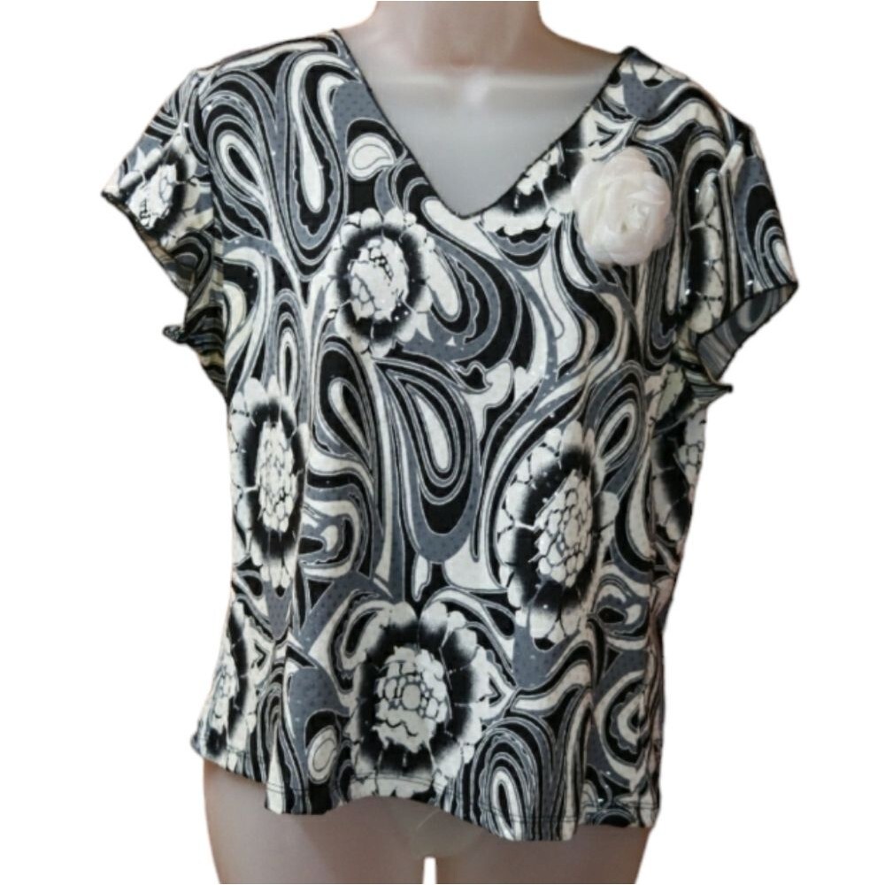 Jaipur Vintage Black & White Sparkly Top XL